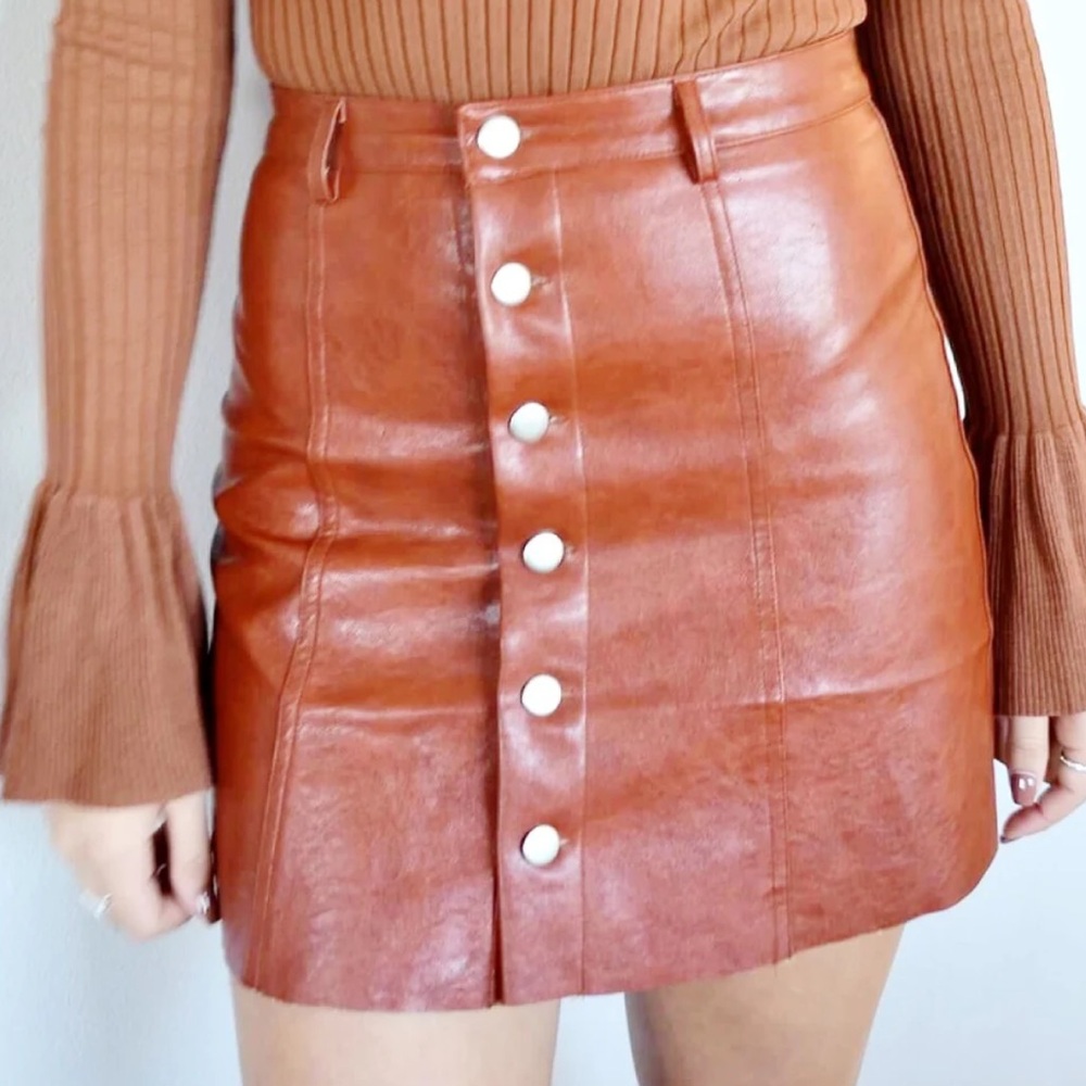 Olivaceus pleather button up mini skirt brown size M